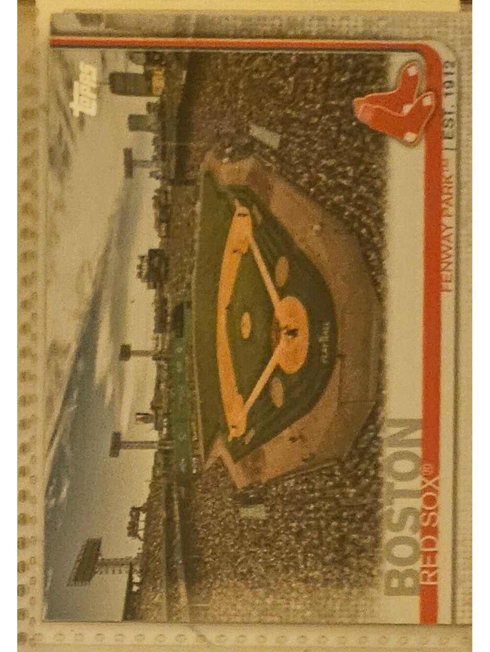 2019 Topps #160 Fenway Park - Boston Red Sox - Picture 1 of 2